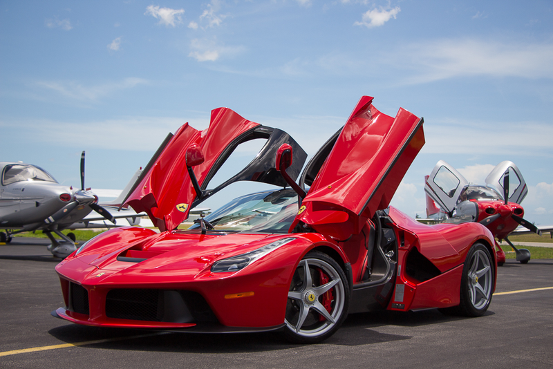Illustration for article titled There Is Not Enough Money on Earth to Afford This Ferrari LaFerrari with 95 Miles
